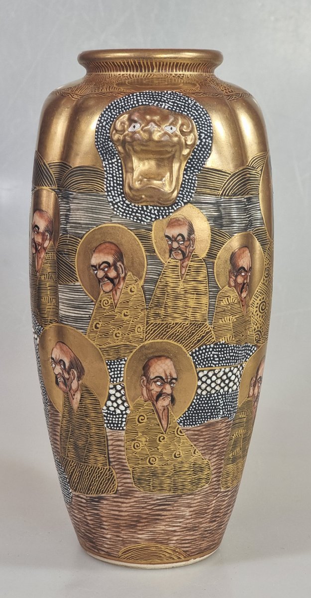 Vase japonais Satsuma à décor « Mille visages » – Hododa, vers 1890–1910-photo-1