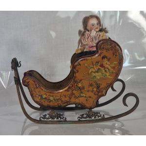  Traîneau miniature français ancien (« Fauteuil de salon ») avec panneaux en tôle
