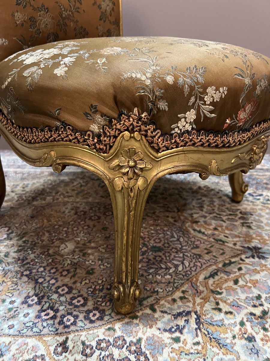Ensemble de chauffeuse et tabouret en bois doré de style Louis XV-photo-1