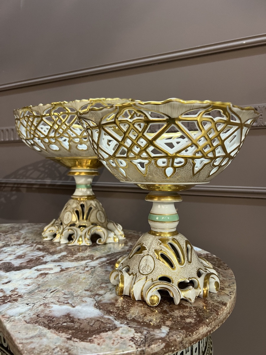 Set Of Three Paris Porcelain Cups-photo-4