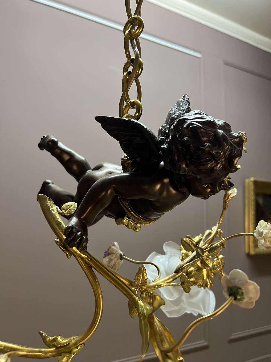 Bronze Chandelier With Cherub Decoration-photo-3