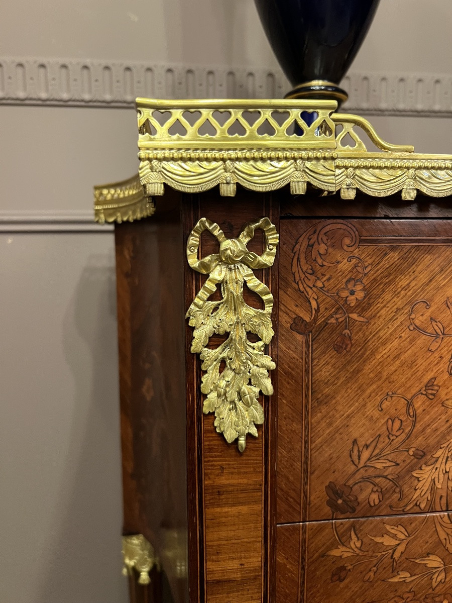 Petite commode formant secrétaire de style Louis XVI, fin XIXᵉ siècle-photo-1