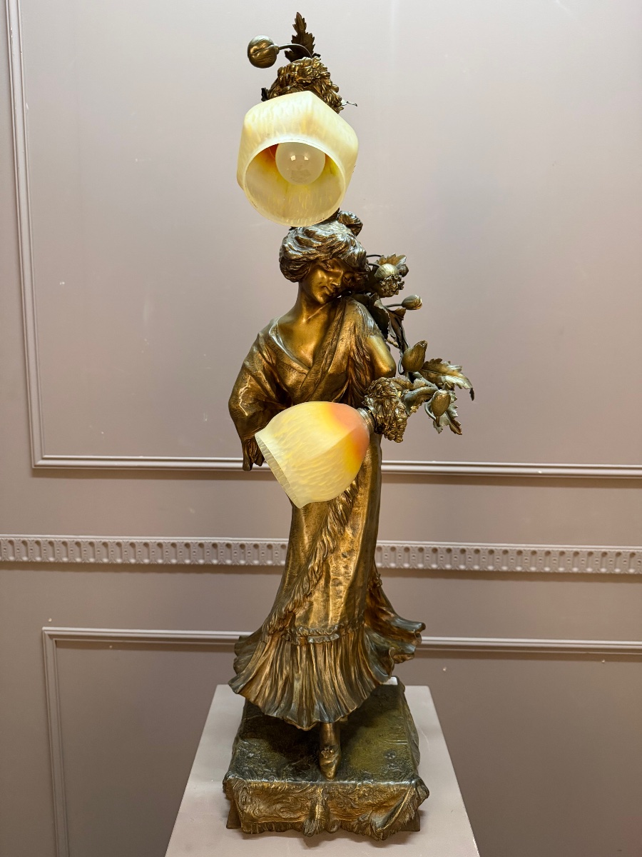  Élégant lampadaire Art Nouveau en régule signé Alliot-photo-1
