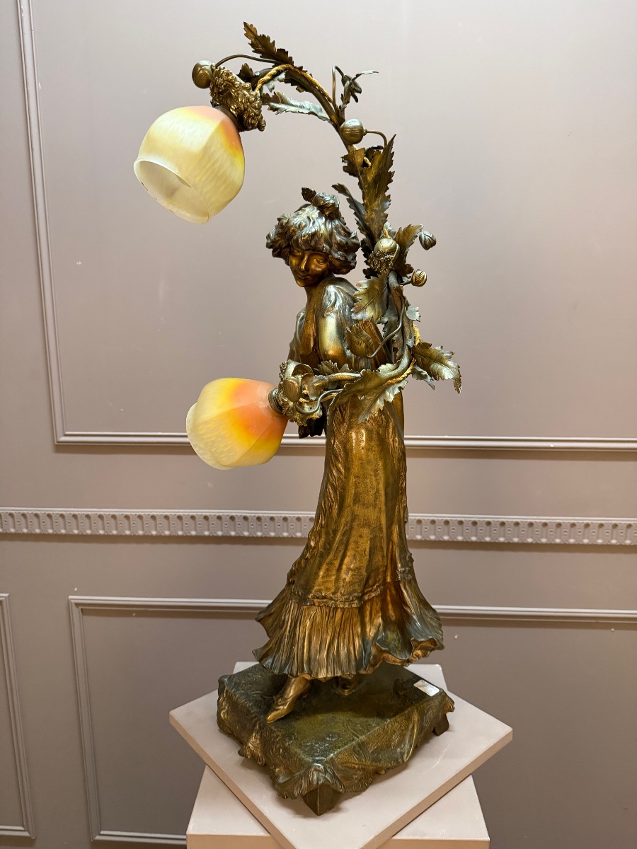  Élégant lampadaire Art Nouveau en régule signé Alliot