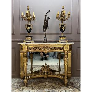 Console en bois doré de style Louis XVI