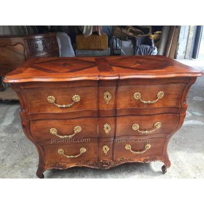 Beautiful Cherry Commode In Tomb