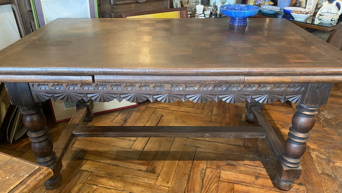 table ancienne pays basque ébéniste sculptée art populaire rallonges 1940
