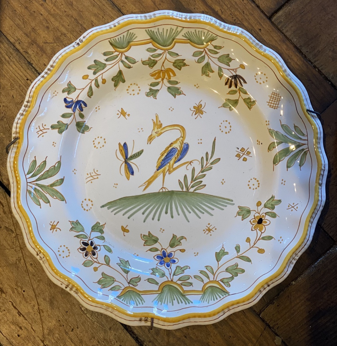 Four 18th-century Polychrome Plates From The Moustiers-en-provence Pottery, Monogrammed Signature-photo-2
