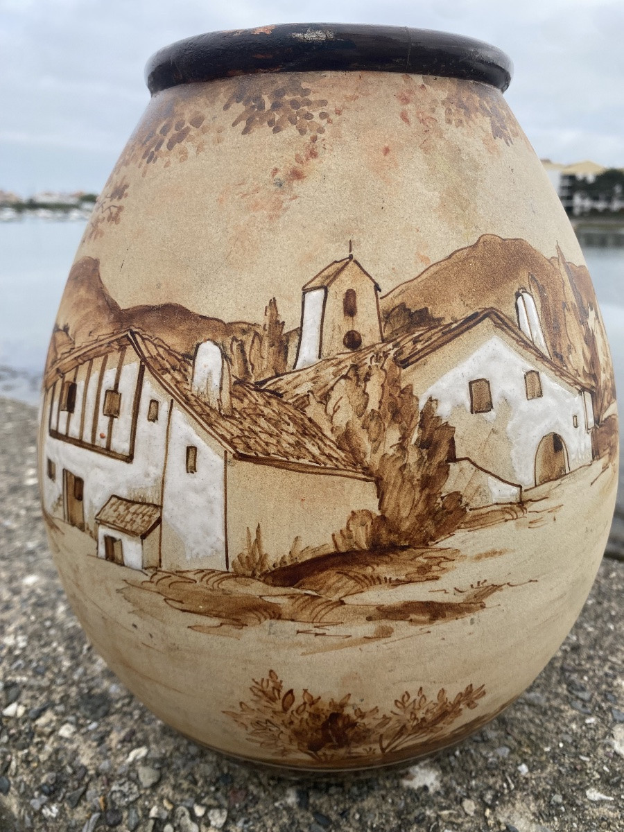 Vase bursiforme peint et émaillé Poterie de Ciboure RF Le Coronne fandango danses basques-photo-1