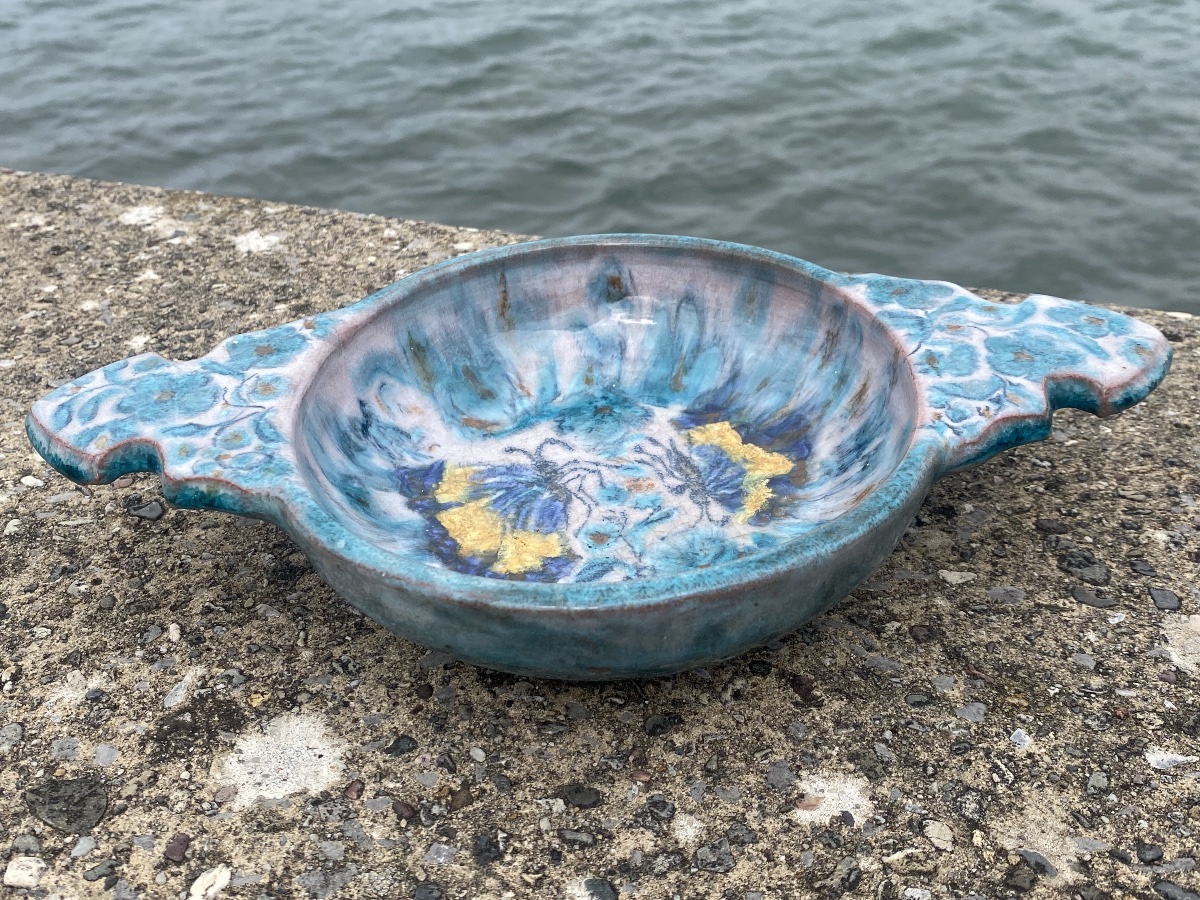 Cazaux Biarritz céramique d'art Pays Basque papillons bleus vide poches a oreilles