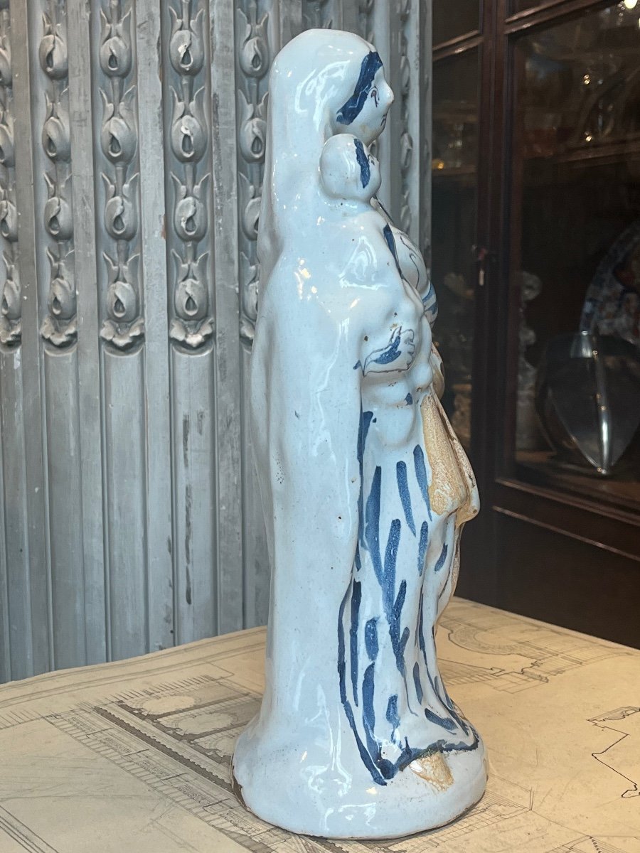 Vierge En Faïence De Nevers.-photo-3