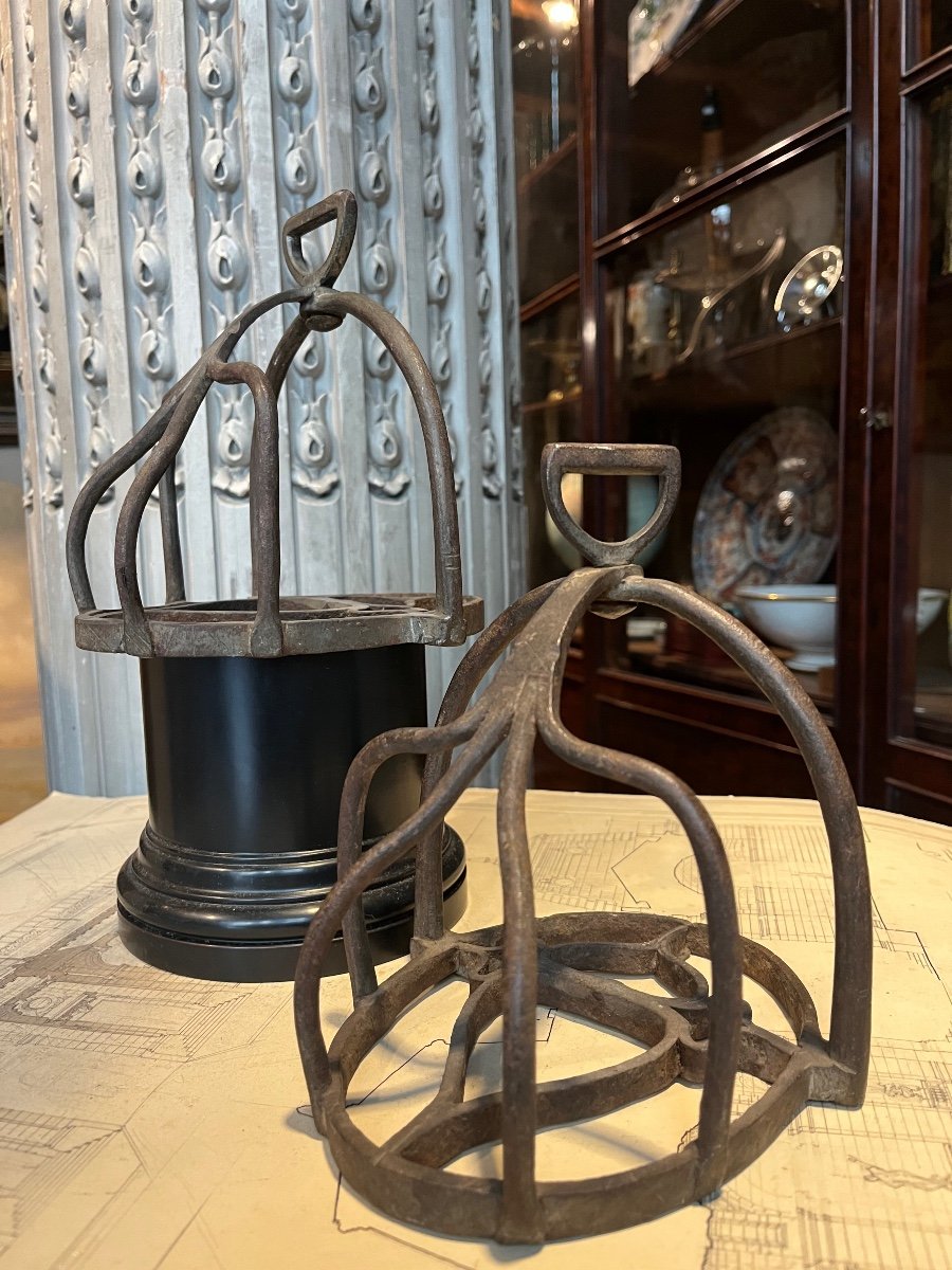 Pair Of Stirrups With Basket Said Cage.-photo-3