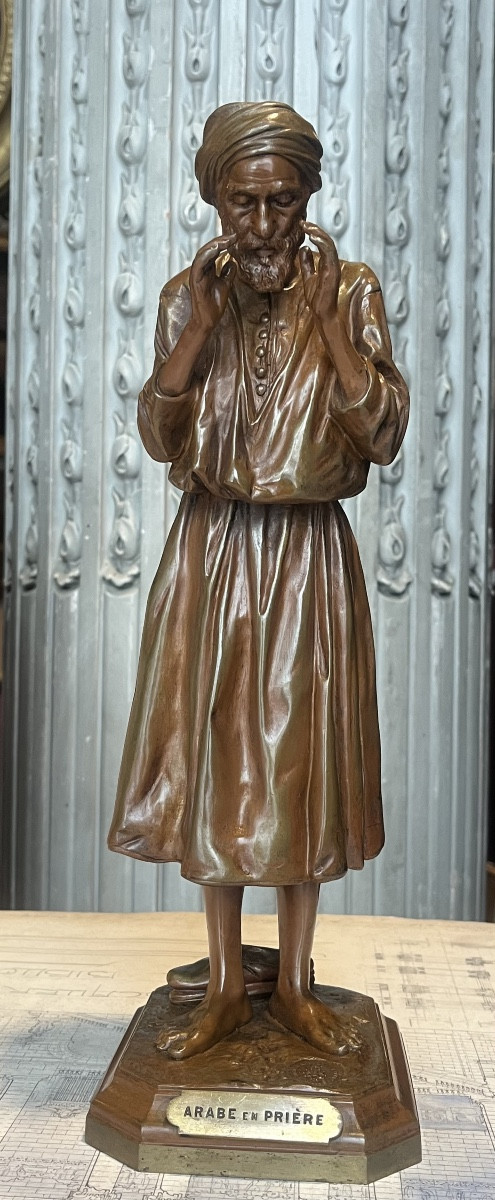 Antoine Bofill (1875-1935 ) Arabe En Prière .