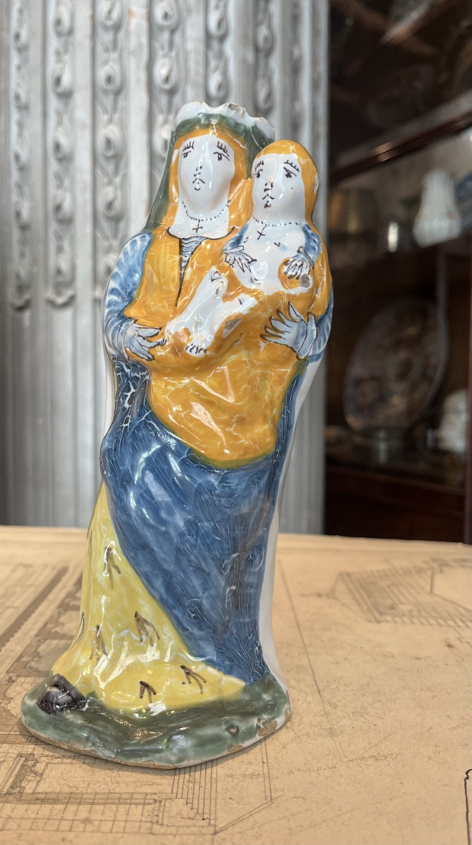 Vierge D’accouchée En Faïence De  Nevers .-photo-2