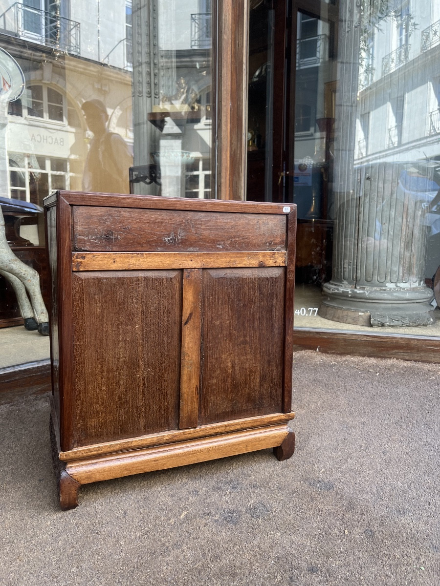 Vietnamese Two-door Cabinet.-photo-2