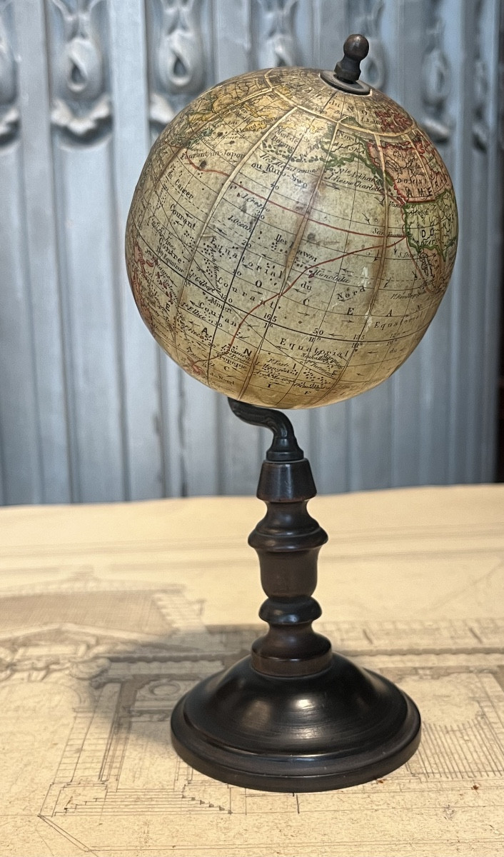 Globe terrestre miniature Jules Lebègue  Paris -photo-2