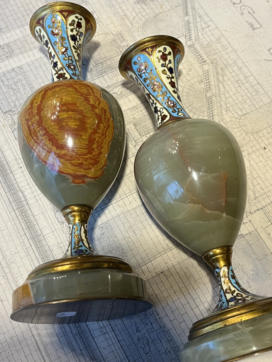 Paire de vase en Onyx d’Algérie et bronze .-photo-7