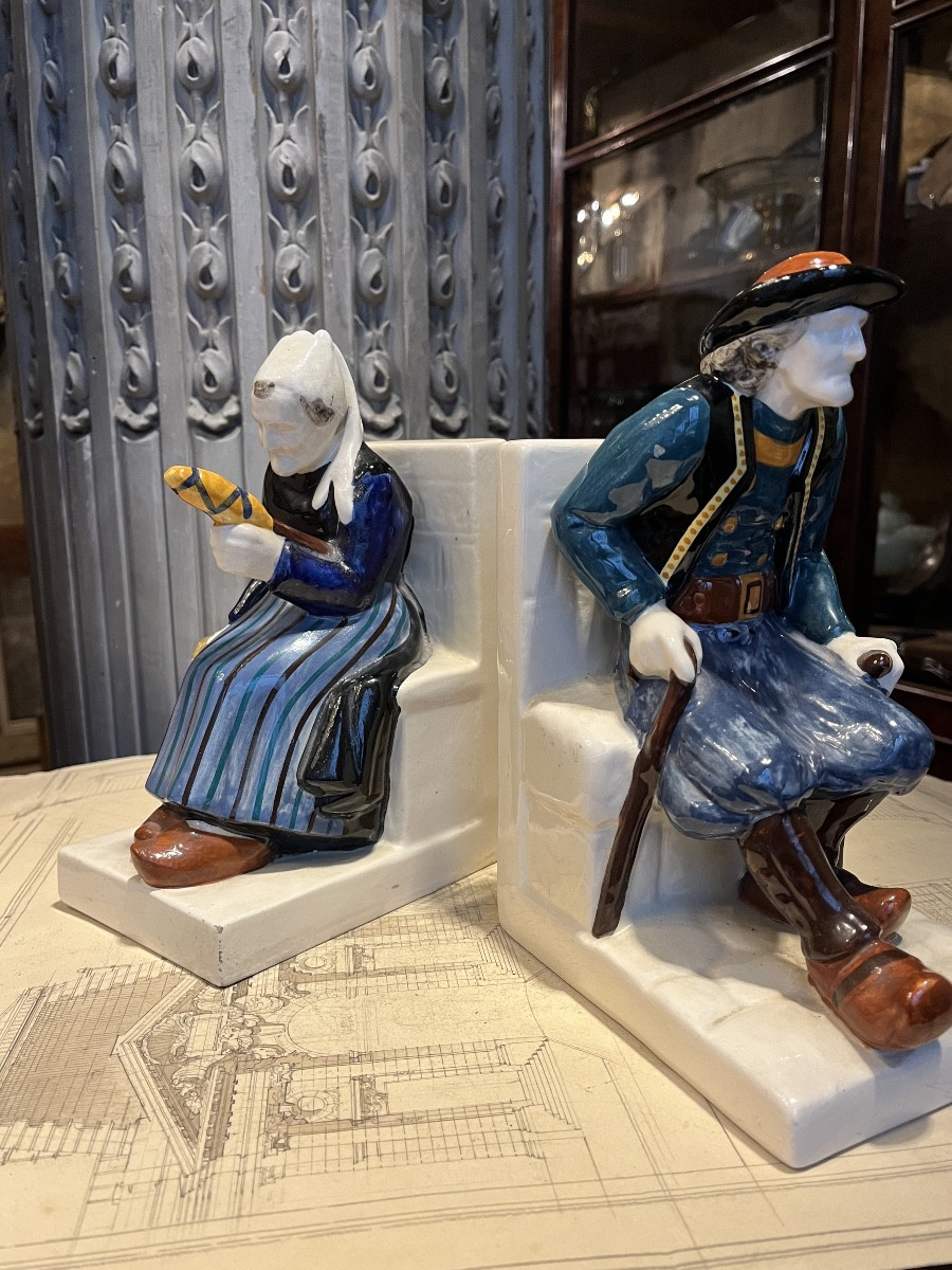 Pair Of Hb Quimper Bookends.-photo-4