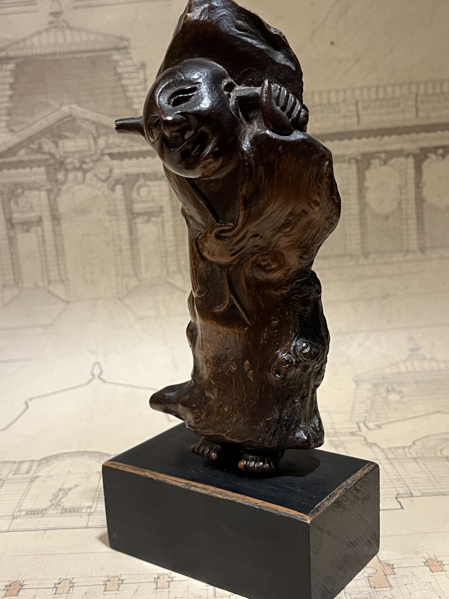 Racine d’arbre sculpté figurant un Chinois .-photo-6