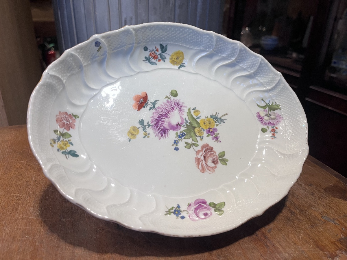 Plat ovale en porcelaine de Meissen -photo-3