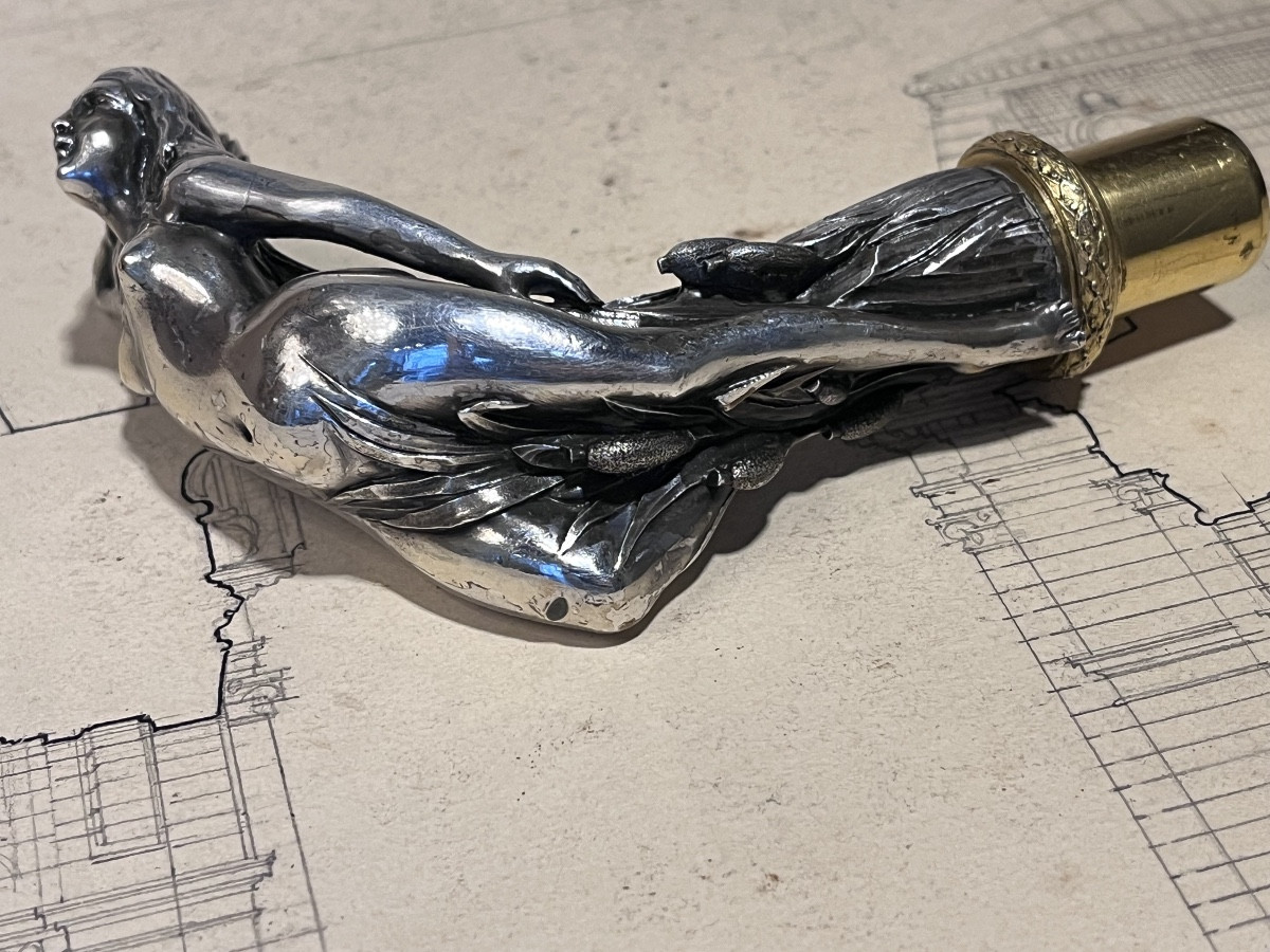 Pommeau de canne en bronze Art Nouveau .-photo-2