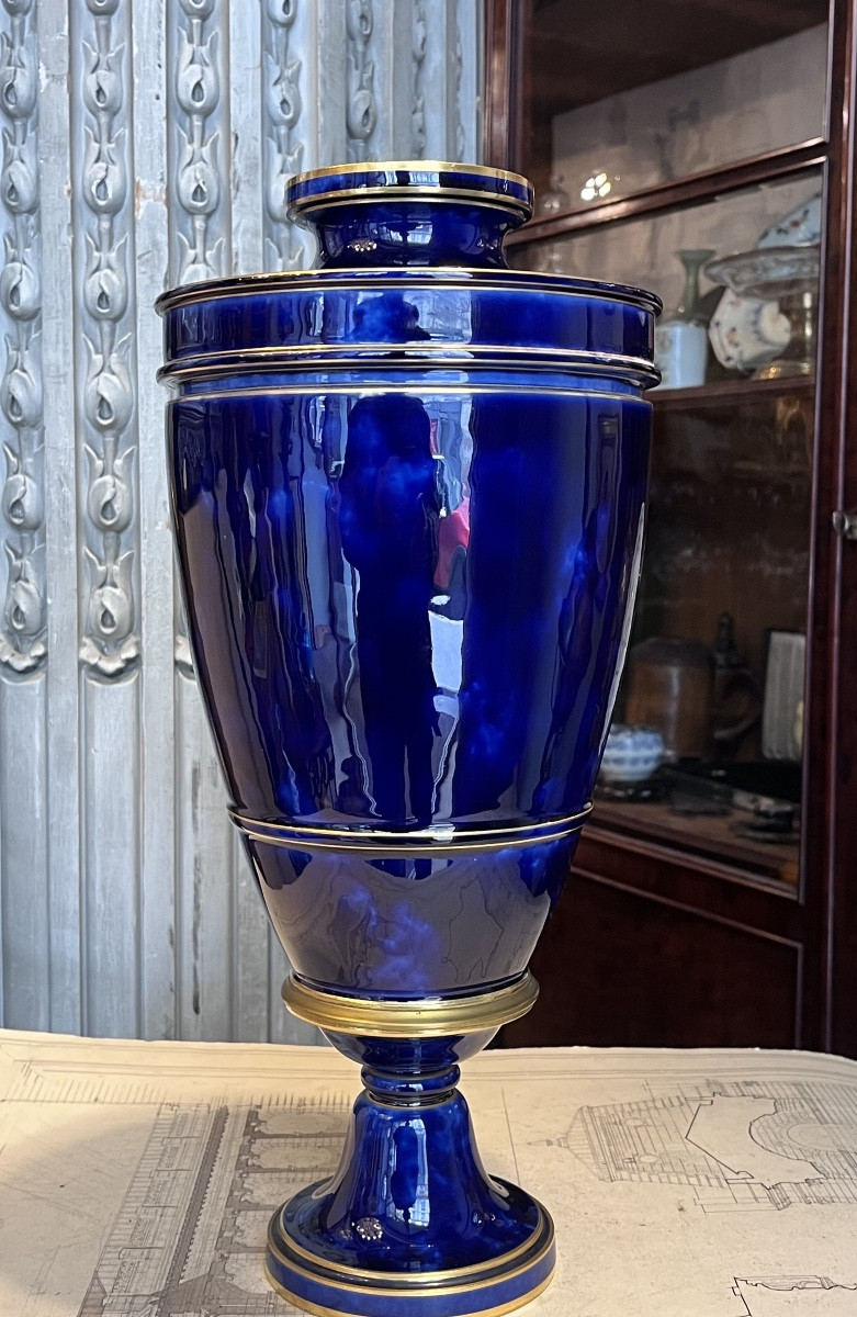 Sèvres  , vase de forme balustre .-photo-7