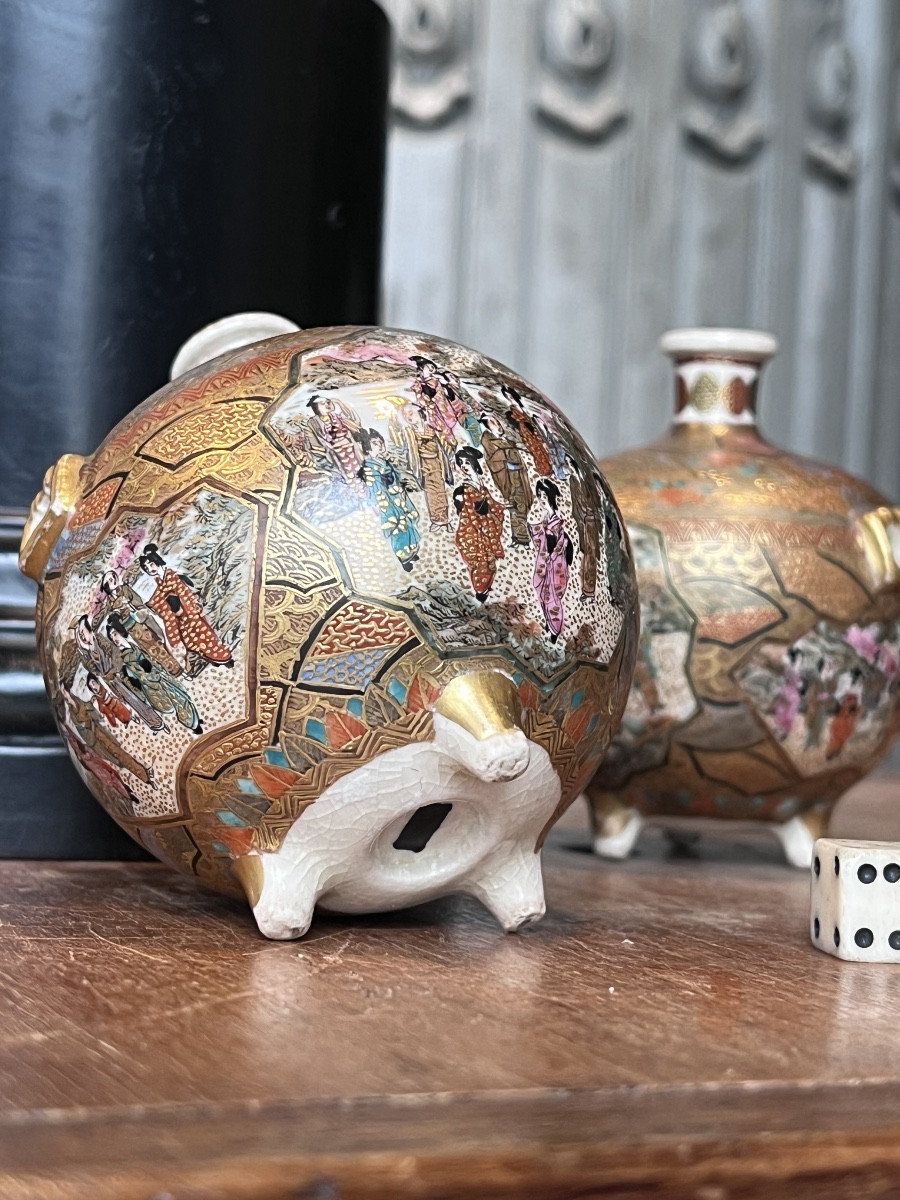 Satsuma .pair Of Ball-shaped Vases .-photo-3