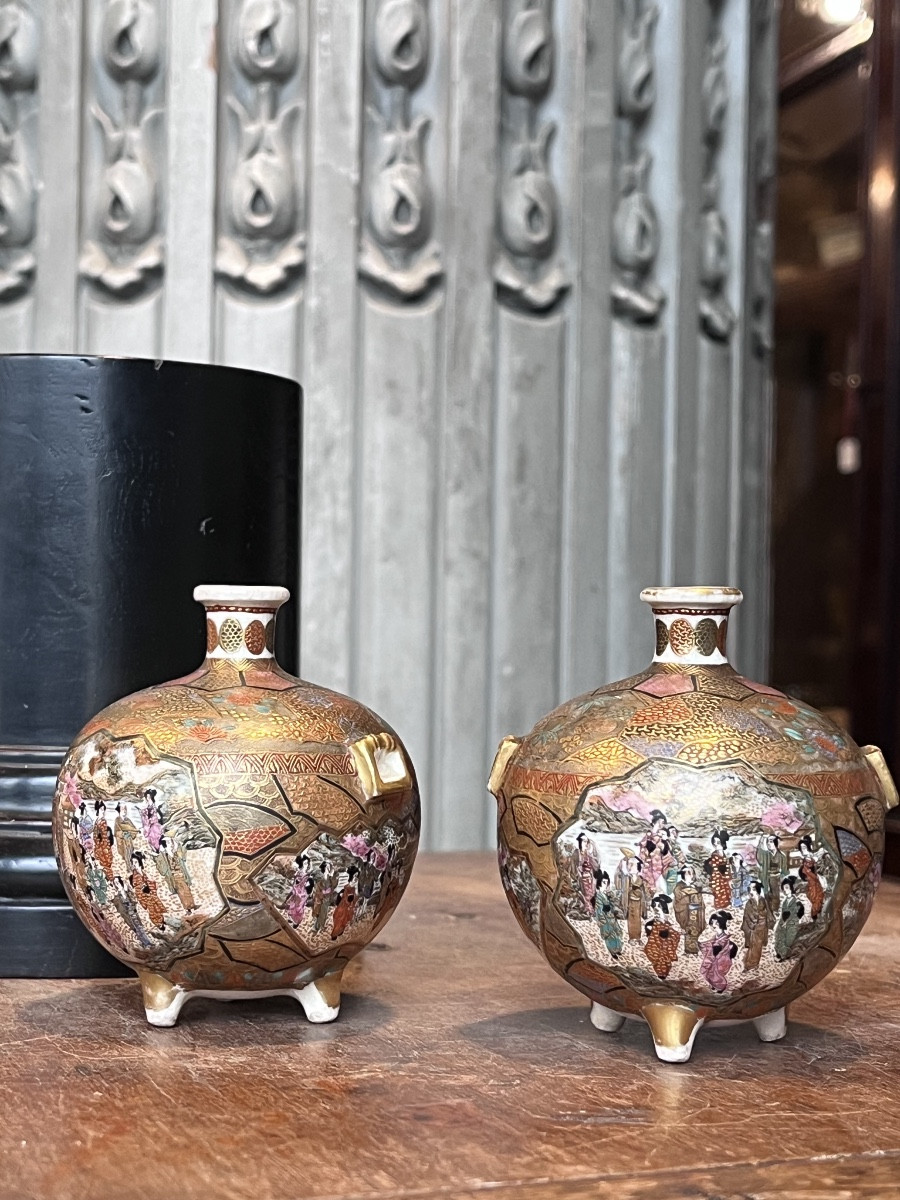 Satsuma .pair Of Ball-shaped Vases .-photo-4