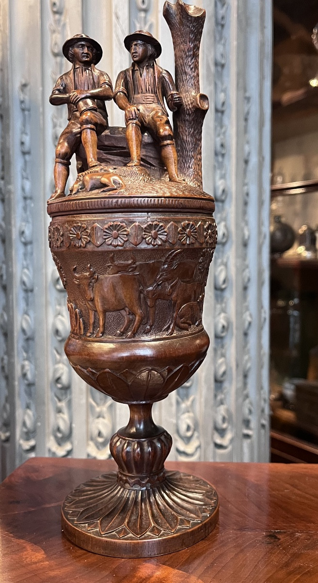 Coupe couverte en bois (Travail Suisse )