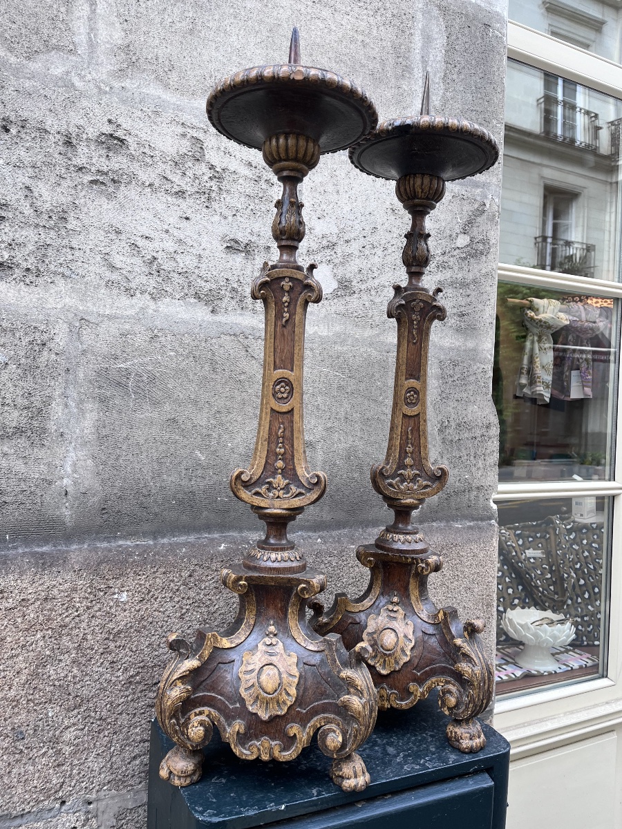 Paire de pique cierge en bois sculpté et peint .-photo-8