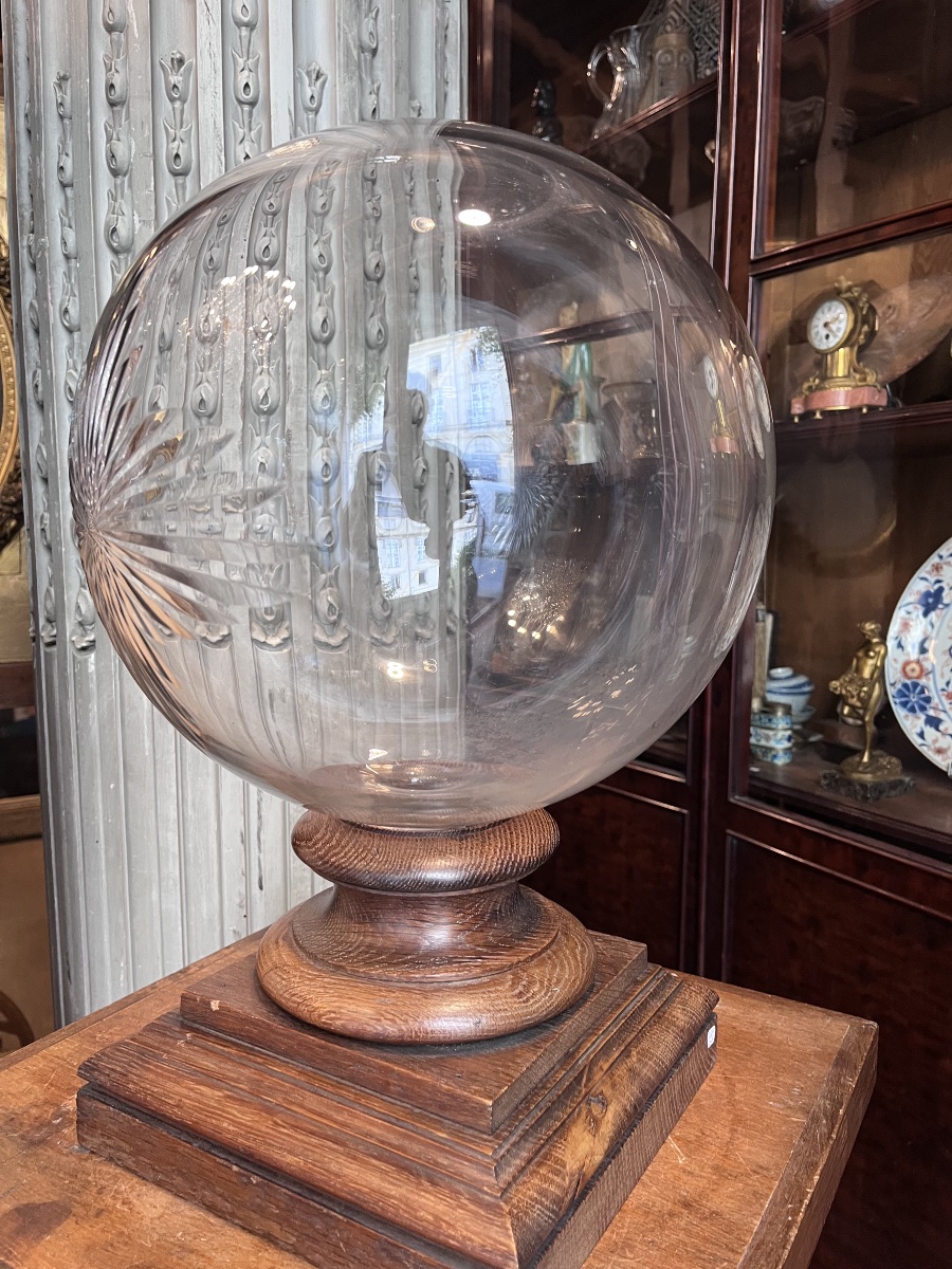 Boule de Pharmacie  et son socle en Chêne .-photo-4