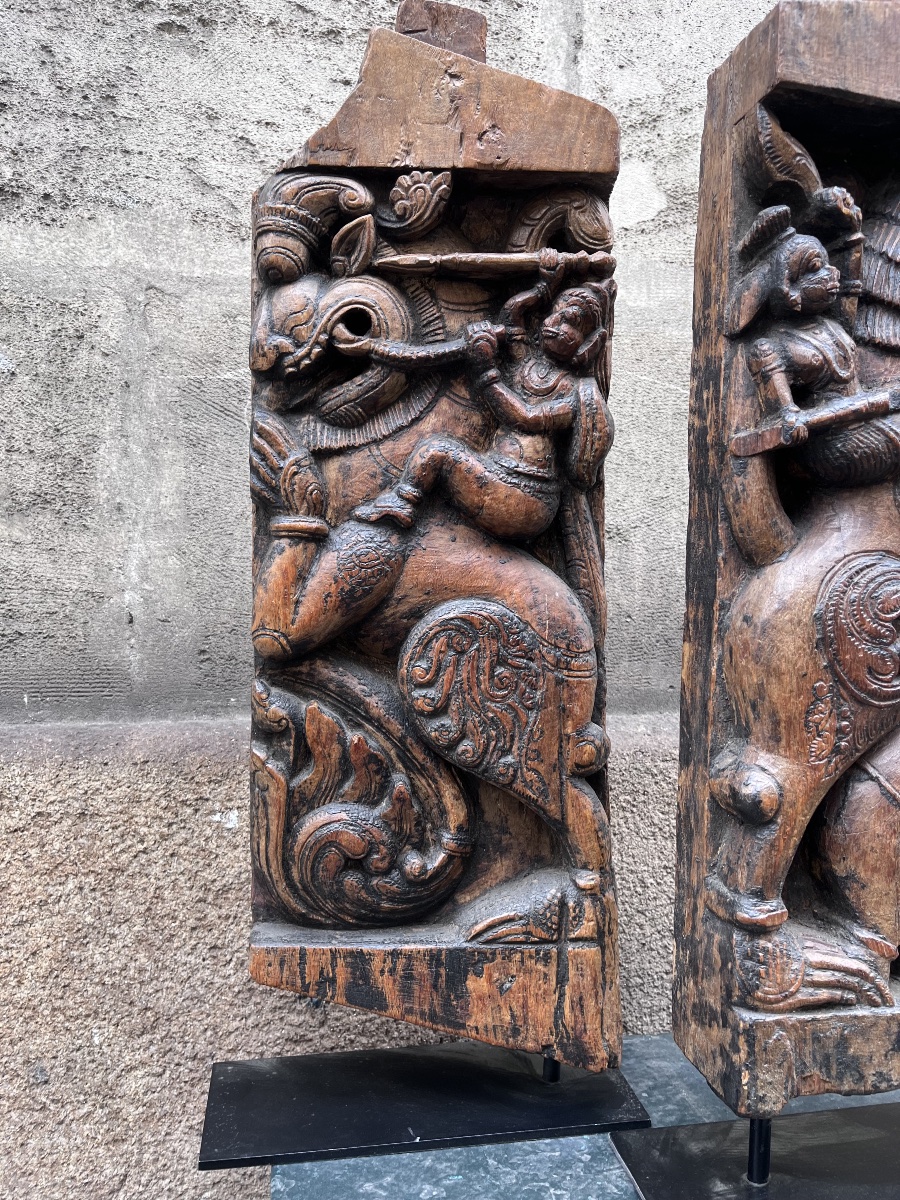 Paire d’éléments en bois sculpté . Inde -photo-7