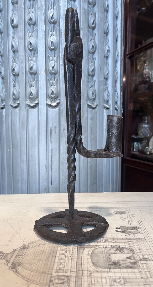 Wrought-iron Resin Holder Or Candle Holder.