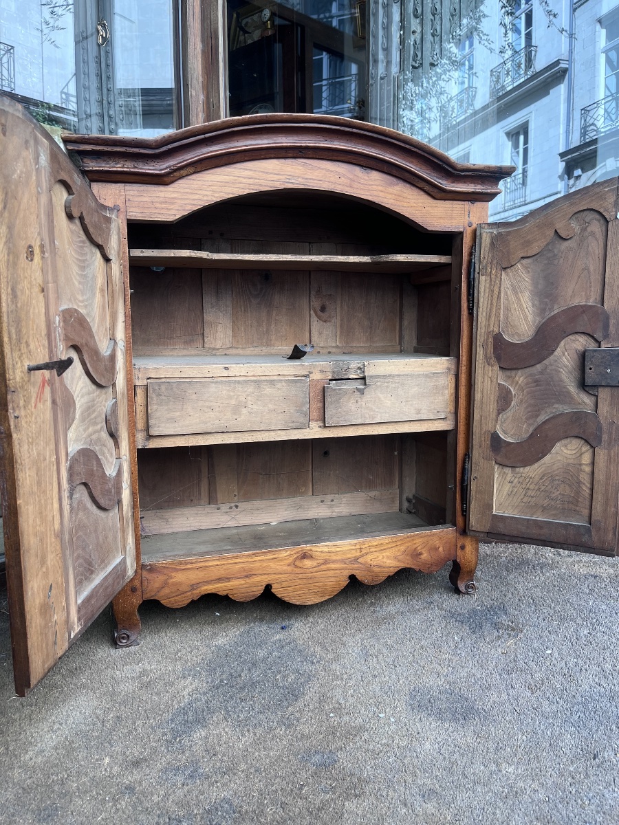 Petite armoire en orme , hêtre et chêne .-photo-8
