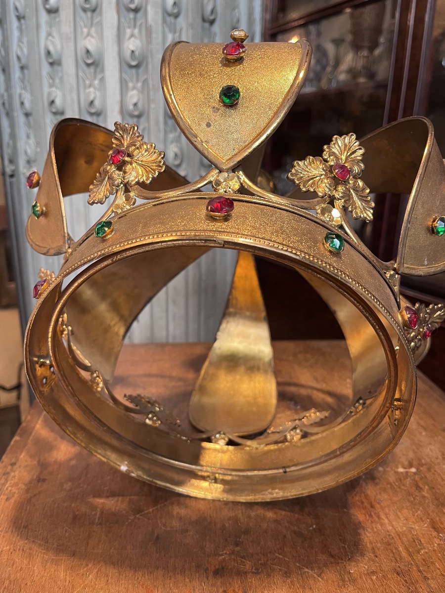 Virgin's Crown, Dedicated To The Procession.-photo-1