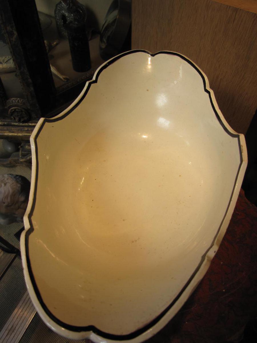 Grande Coupe En Faience De La Manufacture De Criel Piece De Service Dit De Bagnall-photo-3