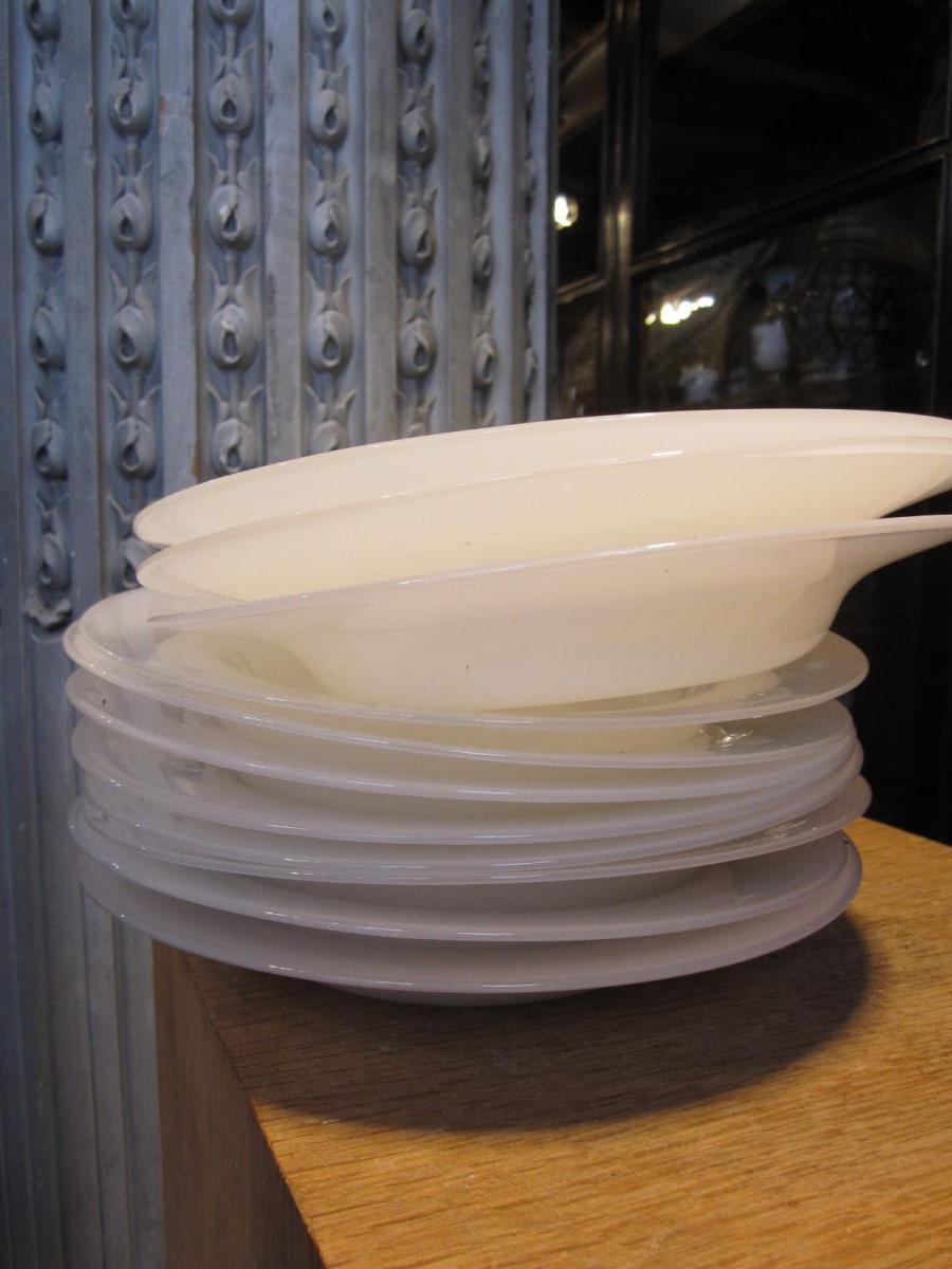 Following Eleven Plates Hollow In White Soapy Opaline.-photo-2
