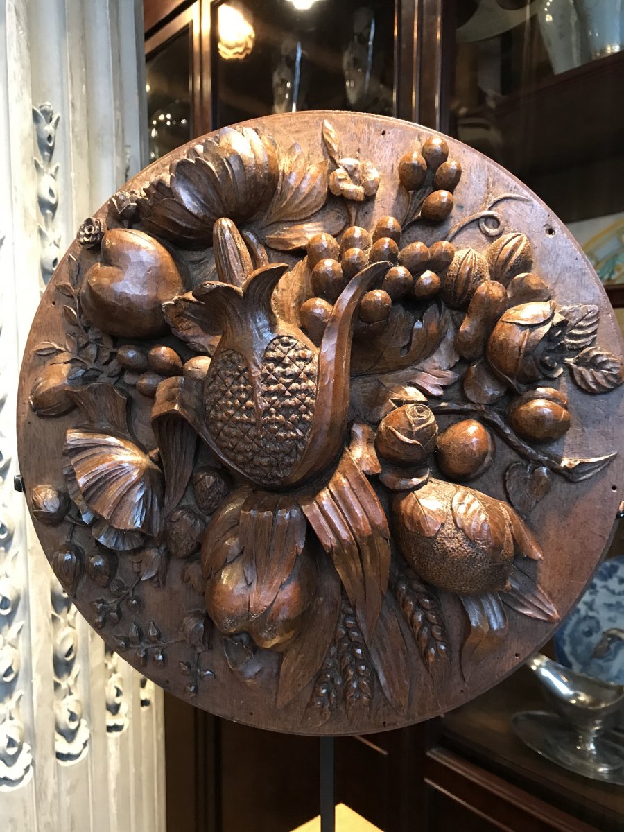 Tondo In Carved Walnut Decorated With Fruits And Flowers.-photo-7