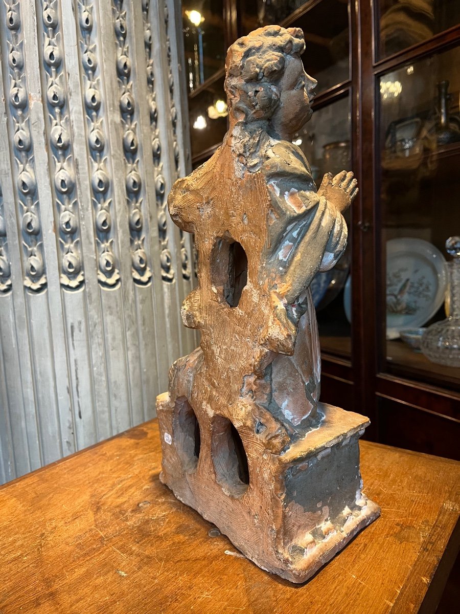 Worshiping Angel In Terracotta.-photo-4