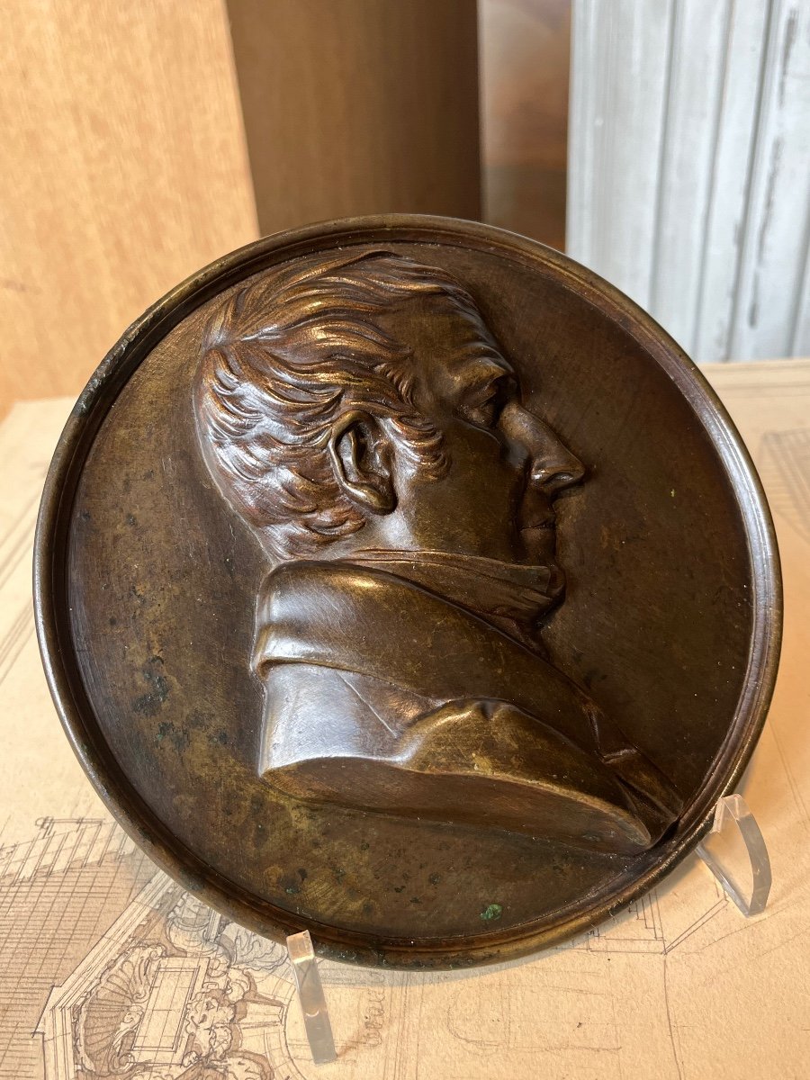 Bronze Medallion Depicting A Man's Profile-photo-3