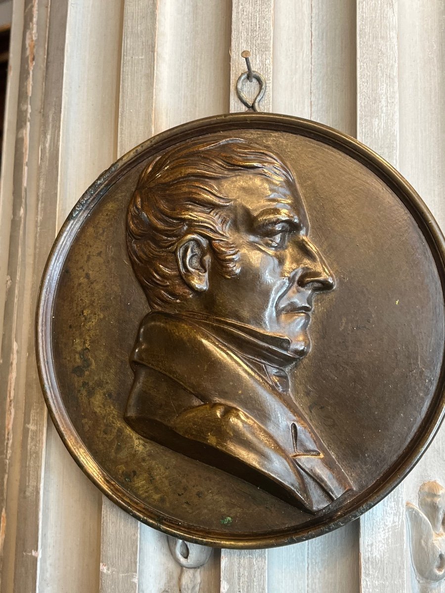 Bronze Medallion Depicting A Man's Profile-photo-6