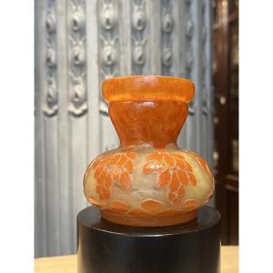 Schneider Small Bulbous Vase. Decorated With Dates.
