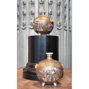 Satsuma .pair Of Ball-shaped Vases .