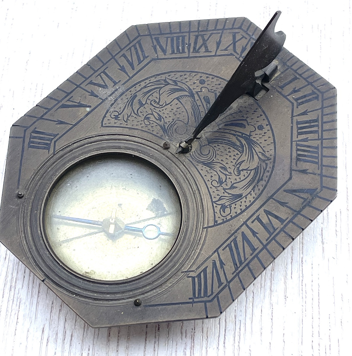 Butterfield Type Sundial With Fixed Latitude, 18th Century