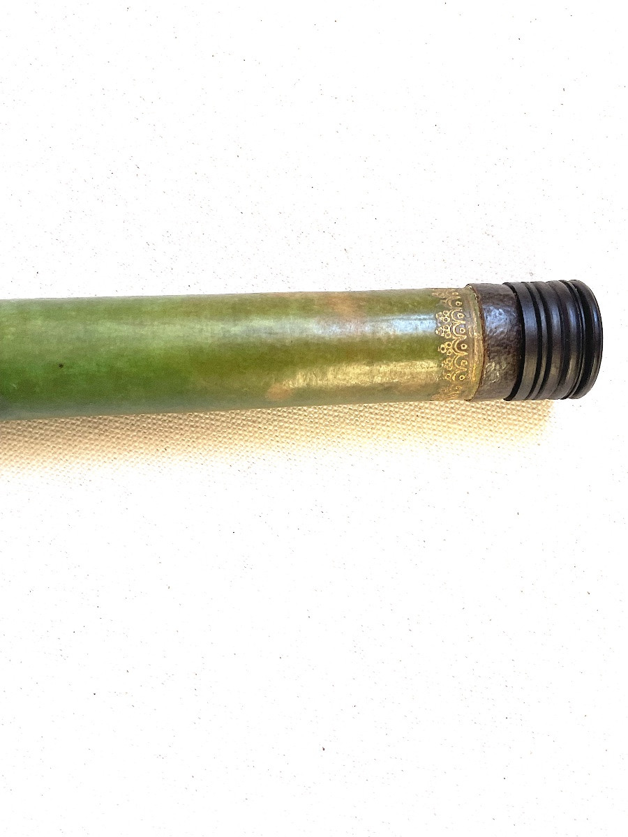 A Telescope With Two Prints On Green Vellum And Leather, Louis XIV Period-photo-1
