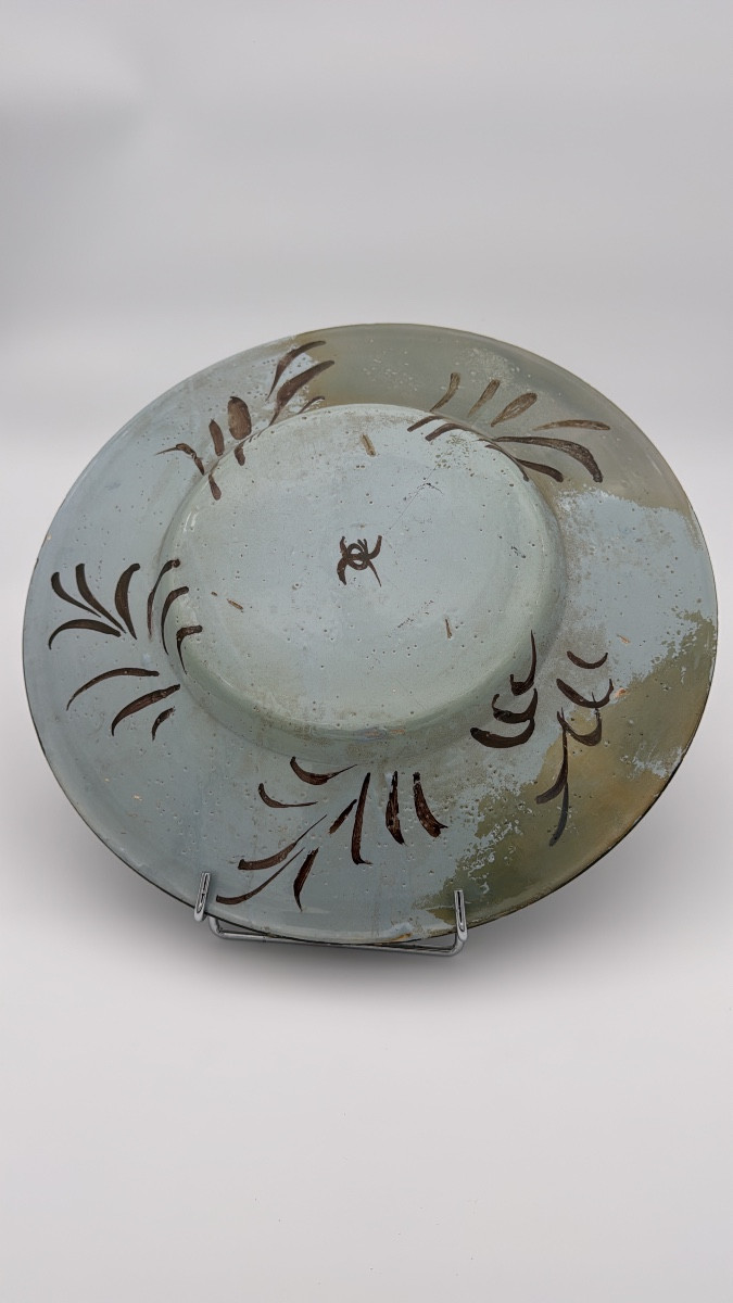 Plat en majolique de Pavie, Manufacture Rampini, fin XVIIᵉ – début XVIIIᵉ siècle-photo-4
