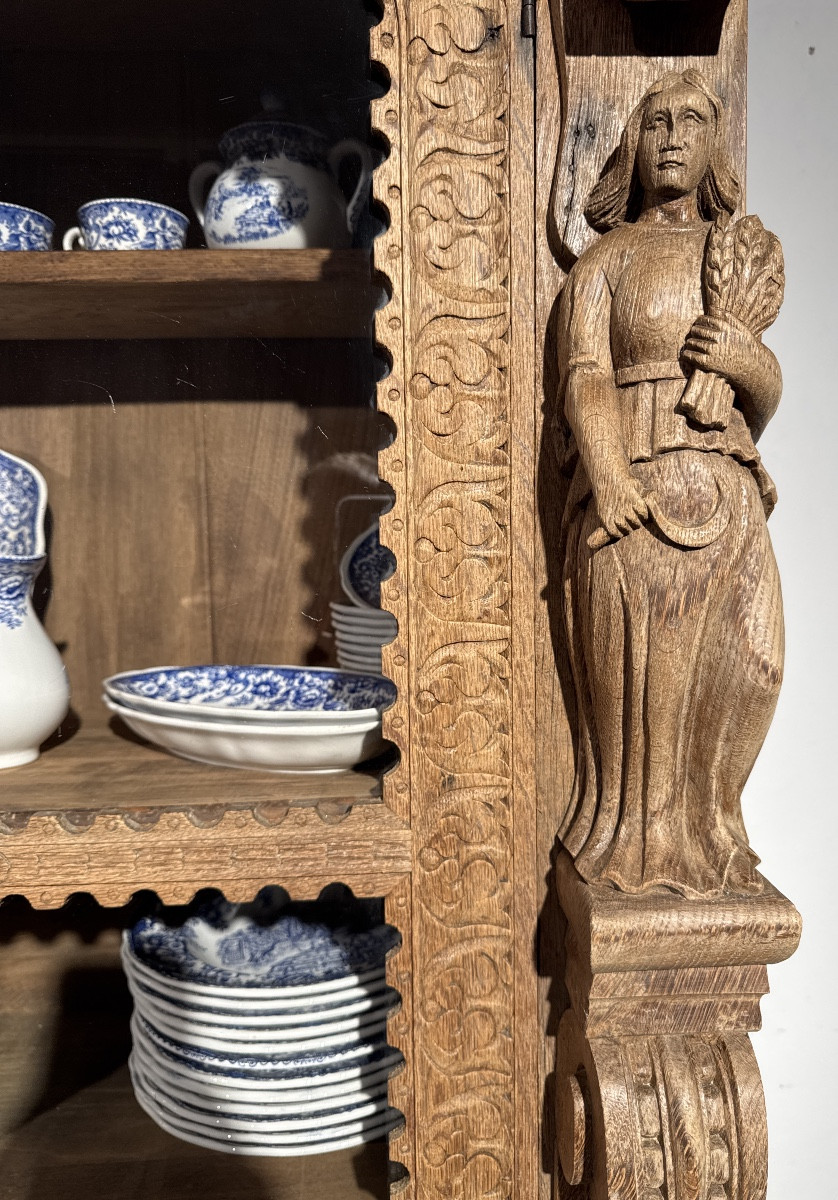 Grande vitrine, bibliothèque de style Renaissance du XIXᵉ en chêne sculpté-photo-6