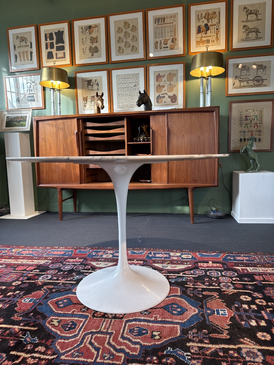 Table Tulip en marbre par Eero Saarinen pour Knoll international -photo-2