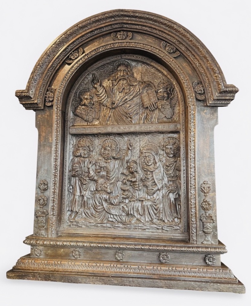 Important 17th-century Carved Oak Altarpiece
