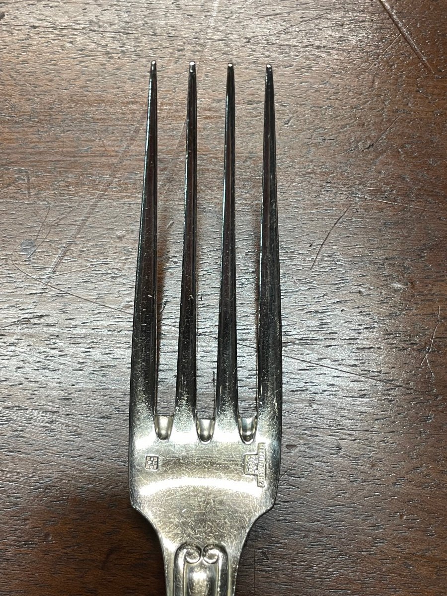12 fourchettes à huitres en métal argenté, modèle Vendôme